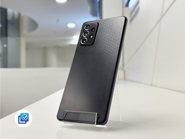 Смартфон Samsung Galaxy A72